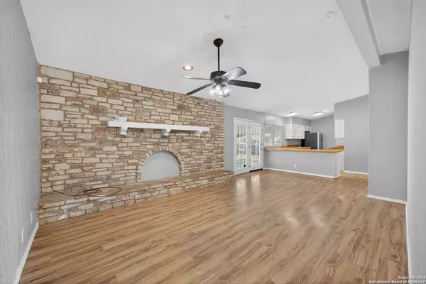 San Antonio, TX 78233,5607 Charwood Dr
