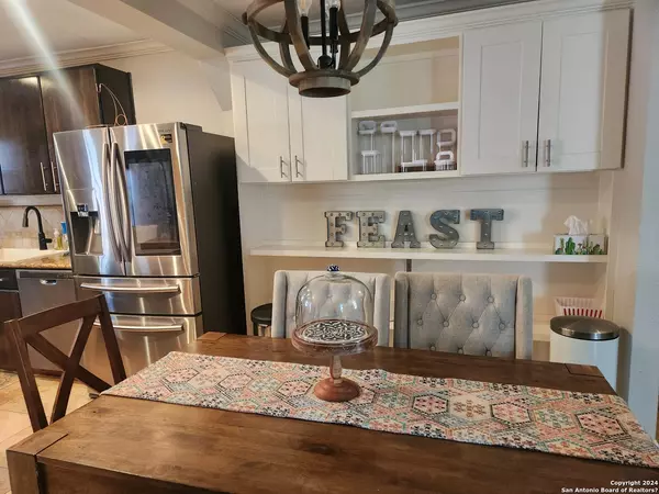 San Antonio, TX 78209,115 field crest