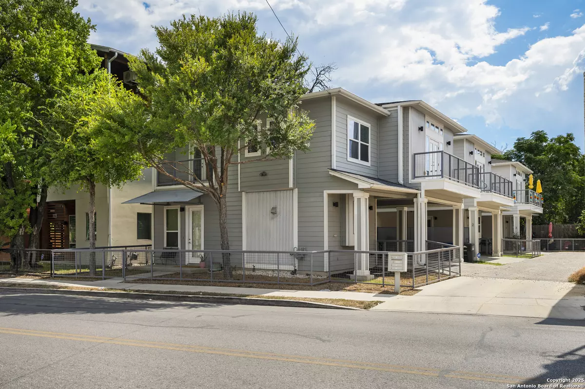 San Antonio, TX 78210,1117 S Presa St #1