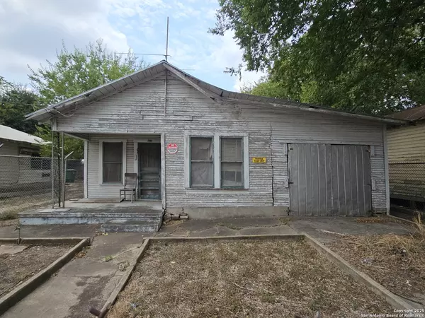 522 Torreon, San Antonio, TX 78207