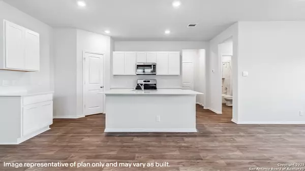 San Antonio, TX 78245,5850 Hartley Home
