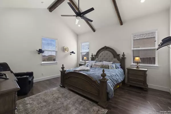 Fredericksburg, TX 78624,121 Feather Way