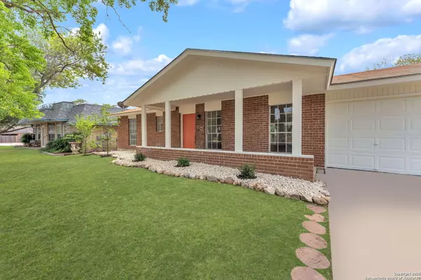 13107 Larklair, San Antonio, TX 78233