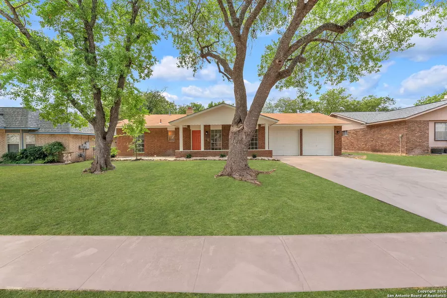 13107 Larklair, San Antonio, TX 78233