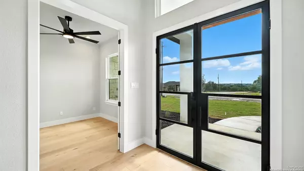 Spring Branch, TX 78070,306 Toucan