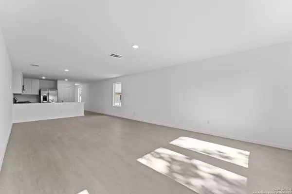 San Antonio, TX 78254,14830 Dillard Mill