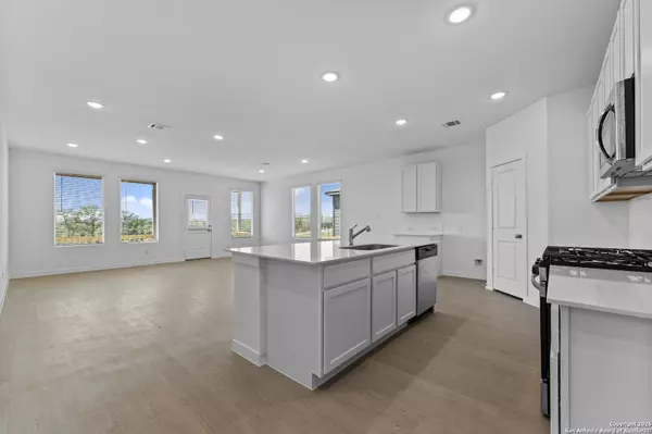 Bulverde, TX 78163,31931 Ambrose St