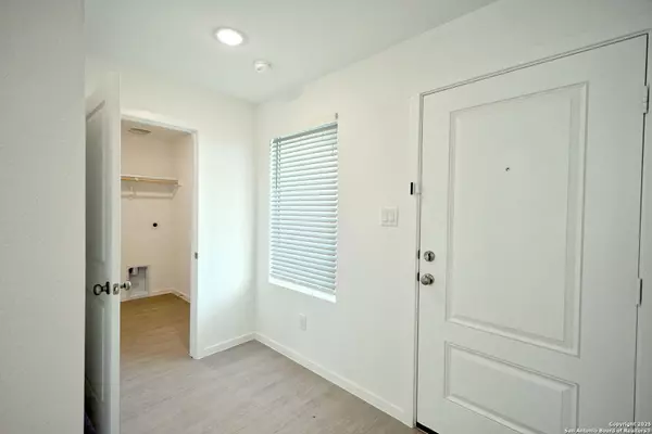 New Braunfels, TX 78130,2441 Legends Creek