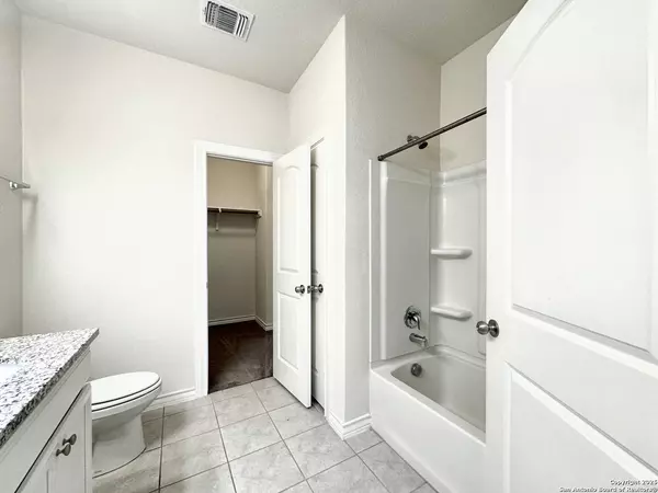 New Braunfels, TX 78130,2858 Ridge Berry