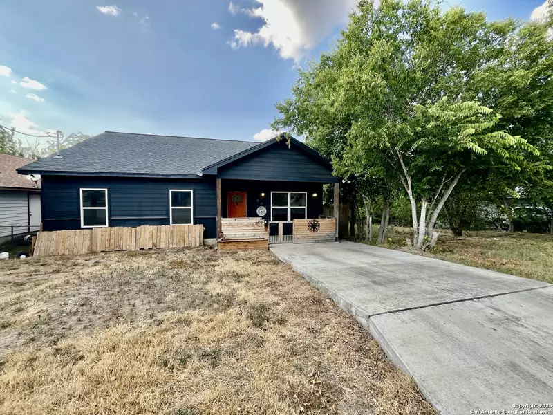 607 Belmont, San Antonio, TX 78202