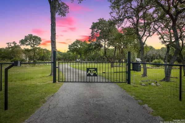 Boerne, TX 78015,209 Sandy Oaks