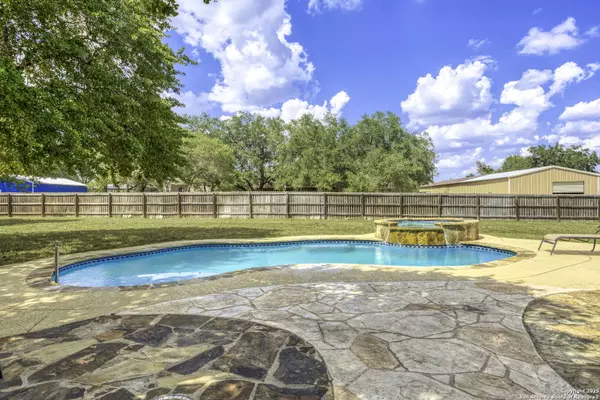 La Vernia, TX 78121,133 Copper Ridge