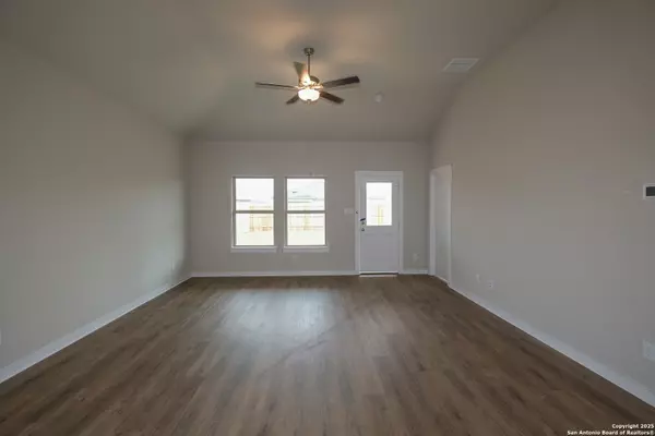 San Antonio, TX 78253,6722 Red Buffalo Trail