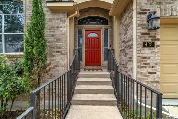 423 Sand Ash Trl, San Antonio, TX 78256