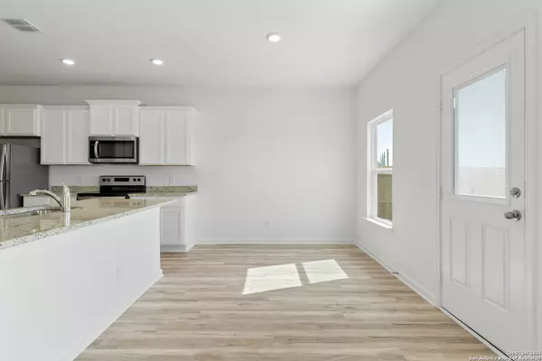 Lytle, TX 78052,16021 Delgado Hills