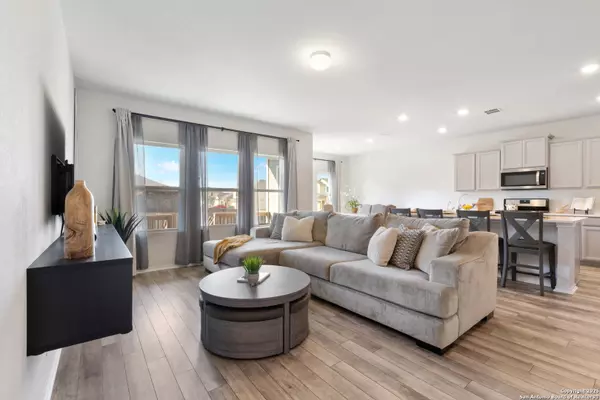 Converse, TX 78109,6847 Alaskan Way