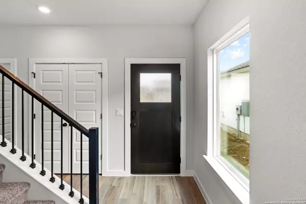 New Braunfels, TX 78130,970 Manger Lane