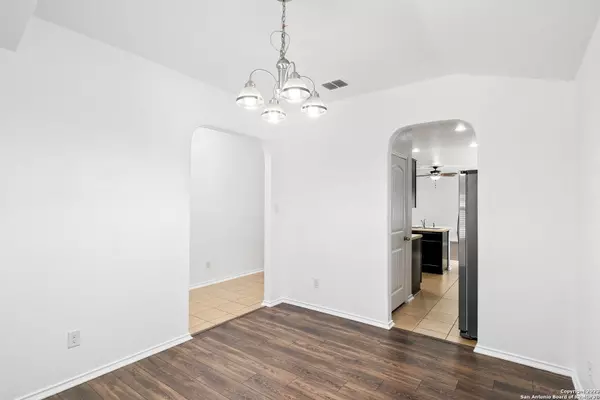 San Antonio, TX 78222-3343,3558 GLACIER LK