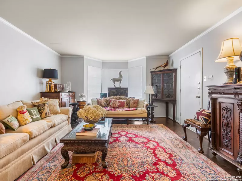 102 Ruelle Lane UNIT 106C, San Antonio, TX 78209