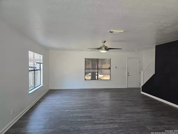 Converse, TX 78109,8151 Cantura Mills