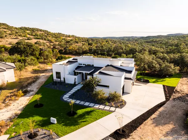 San Antonio, TX 78255,23205 Logan Canyon