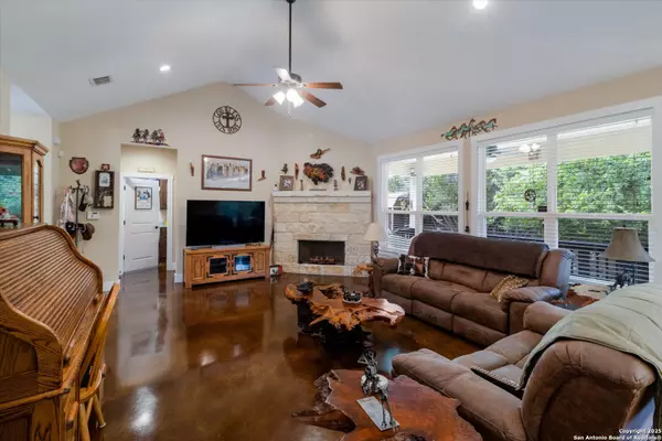 Canyon Lake, TX 78133,570 La Paloma