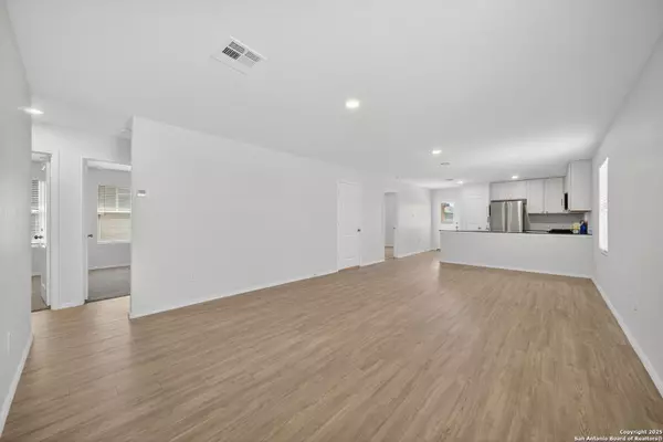 Converse, TX 78109,5331 Hornbeck Heights