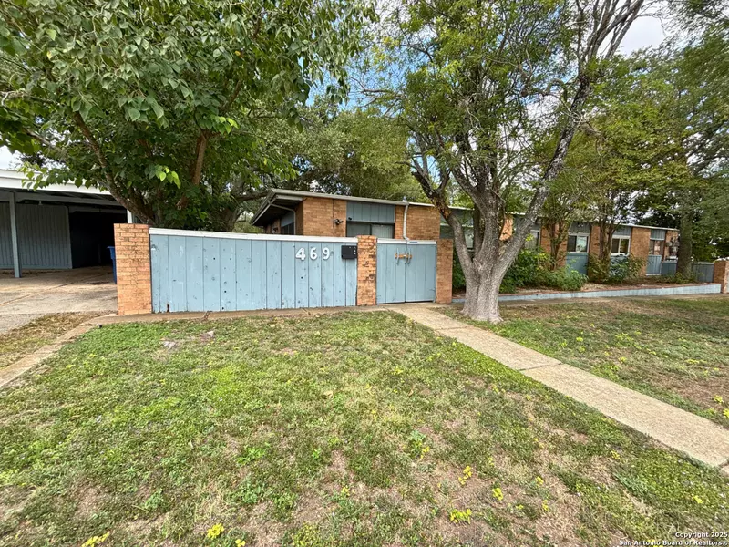 469 Pike Rd, San Antonio, TX 78209