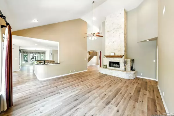 San Antonio, TX 78266,9063 Schoenthal