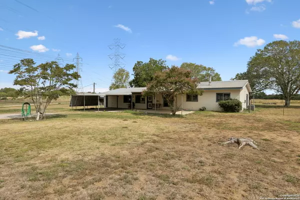 San Antonio, TX 78263,8677 Kirkner RD