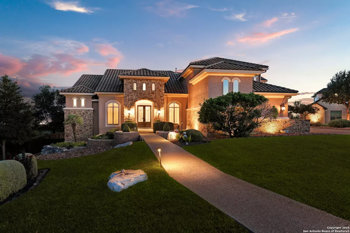 Helotes, TX 78023,438 Pueblo Pintado