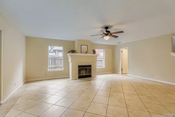 San Antonio, TX 78250,7217 Breeze Hollow