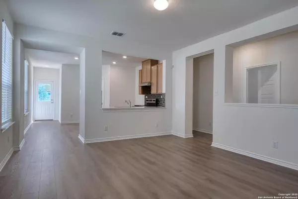 San Antonio, TX 78221,9518 Hinterlands