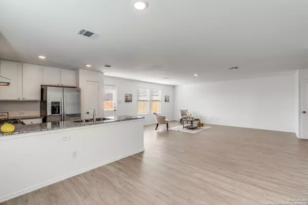 San Antonio, TX 78220,362 Ambush Rdg