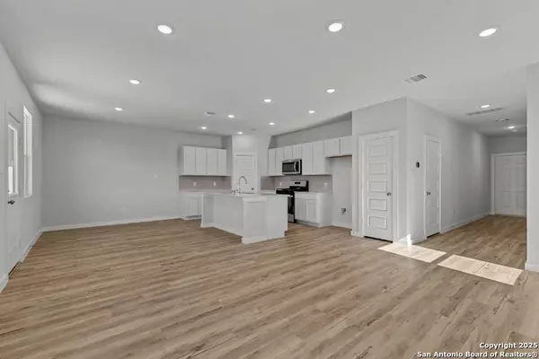 San Antonio, TX 78245,12411 Hurdelbrink Ranch
