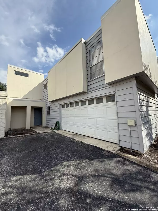 11842 Sandman, San Antonio, TX 78216