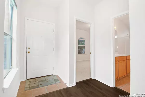 San Antonio, TX 78240,5551 Painter Green