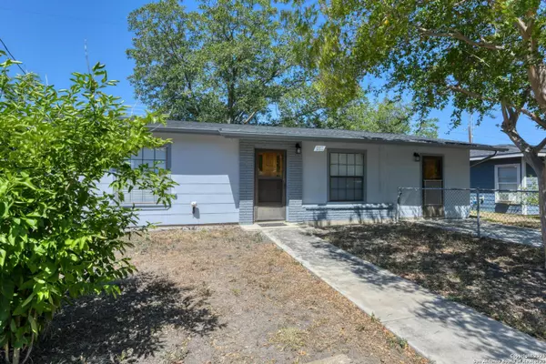 135 olga, San Antonio, TX 78237