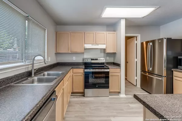 San Antonio, TX 78218,5631 Lovett Oaks