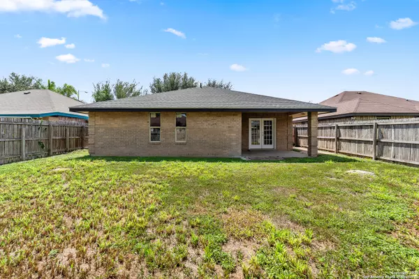 San Juan, TX 78589,407 guayavitos