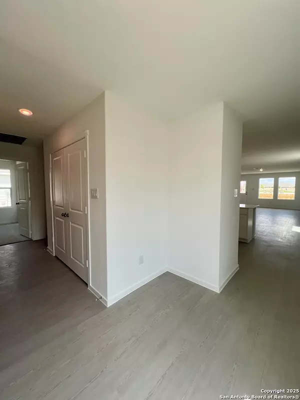 Seguin, TX 78155,9175 Colonel Trail