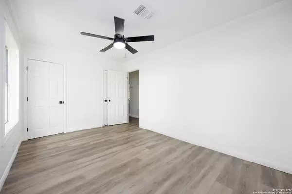 San Antonio, TX 78254,15031 Geronimo