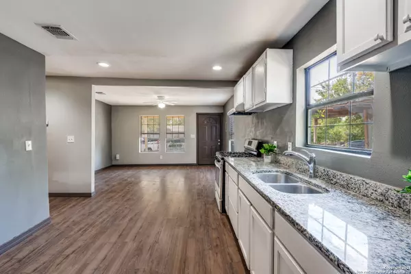 San Antonio, TX 78237,3911 Spear