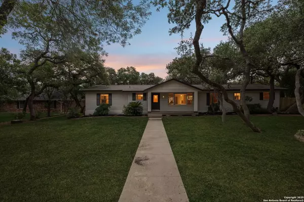 320 el portal, Hollywood Park, TX 78232