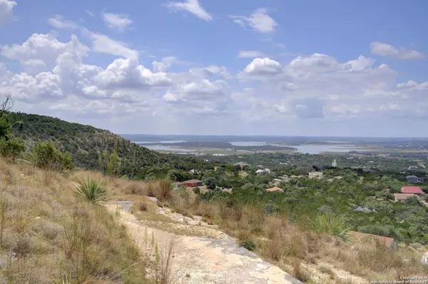 Fischer, TX 78623,1081 Eagle Point