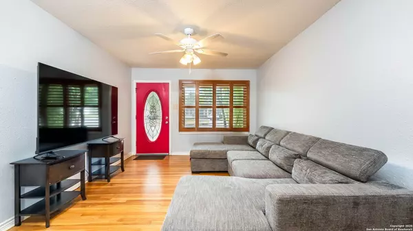 San Antonio, TX 78213,359 Pilgrim