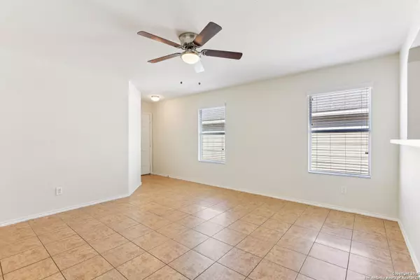 San Antonio, TX 78261,3719 Fringe Breeze
