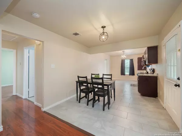 San Antonio, TX 78201,1136 Kentucky Ave