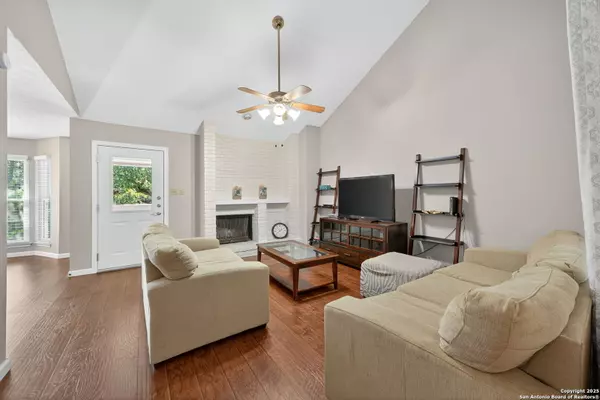 13130 Blanco UNIT 206, San Antonio, TX 78216