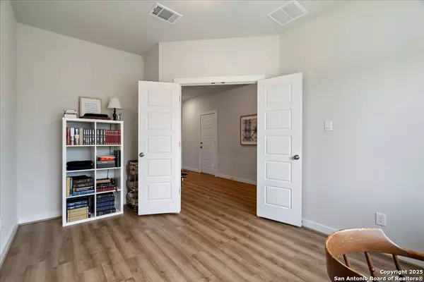 Schertz, TX 78154,12220 Latticework
